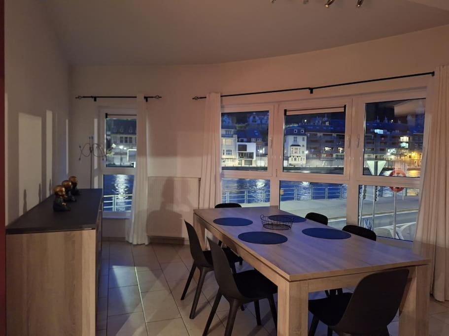 Appartement Avec Vue Sur Meuse Dinant Exterior photo